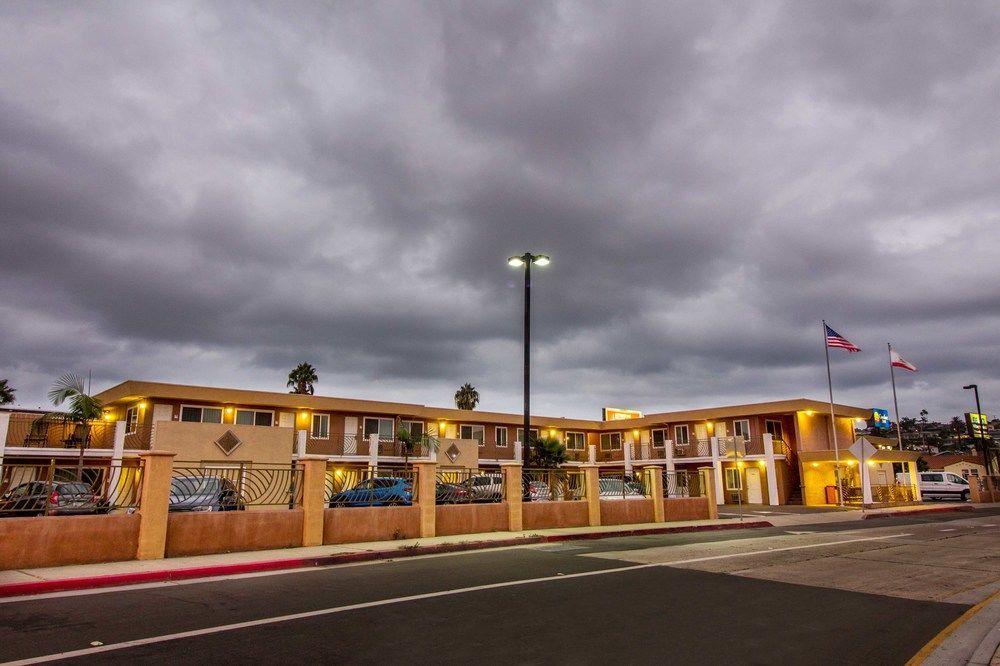 Comfort Inn San Diego Airport At The Harbor Eksteriør billede